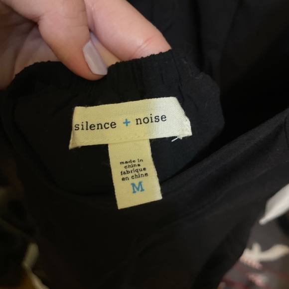 Silence and Noise Little Black Dress - Picture 3 of 3